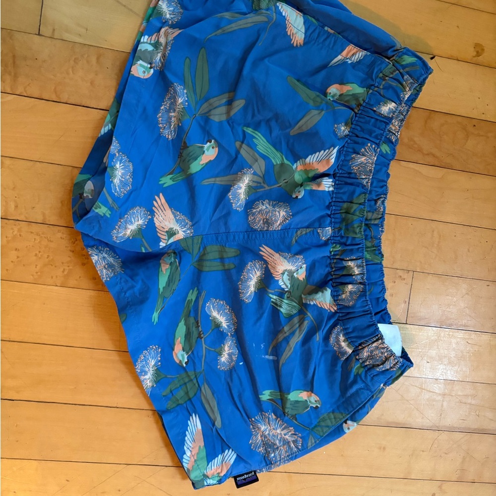 Patagonia Baggies Blue Parrot Print Women's Shorts